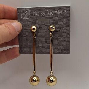 NWT Daisy Fuentes Gold Tone Drop Ball Earrings Modern Linear Dangle